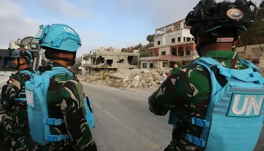 muere un casco azul serbio y dos espanoles resultan heridos leves en un ataque en el sur de libano