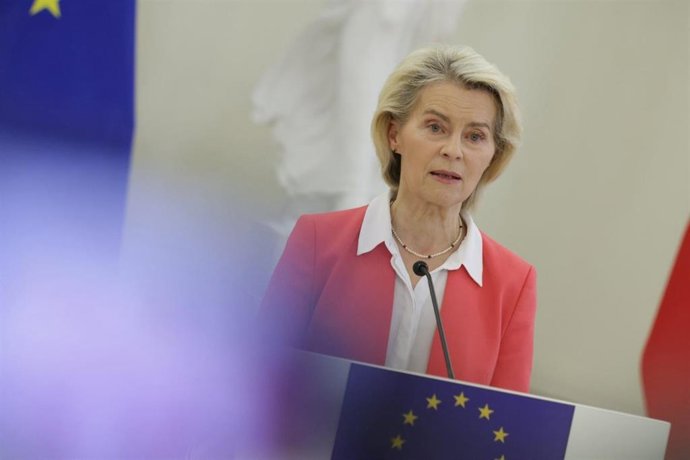 bruselas pide vetar la entrada a la ue a excombatientes rusos y mas sanciones en energia criptos y pesca
