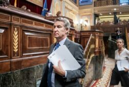 el pp pregunta a cuerpo si ve un golpe de estado contra el gobierno y plantea a yolanda diaz cuanto seguira apoyandolo