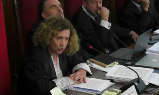 fiscalia pide la absolucion de david sanchez y gallardo en el juicio por la contratacion en diputacion de badajoz