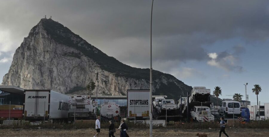 espana llama a reino unido a abordar la descolonizacion de gibraltar una remora contraria al derecho internacional