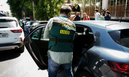 interior dice que no abrio ninguna informacion reservada a instancias de leire diez y reitera el apoyo a la uco