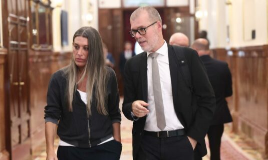 junts critica que el psoe se escandalice con el trato a aldama cuando han condenado a su ministro a 24 anos de carcel