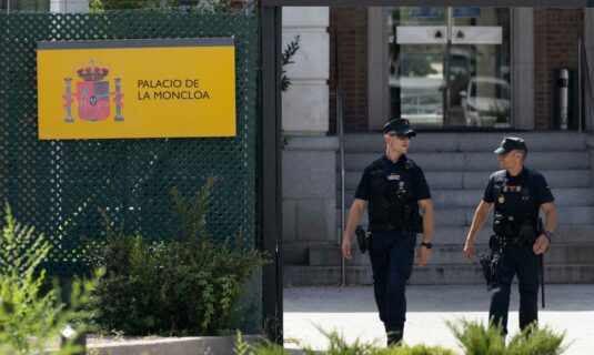 la policia nacional rechaza las afirmaciones de peinado sobre sus agentes y defiende su honor integridad y prestigio