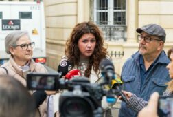 el psoe andaluz reclama explicaciones al pp por el caso mascarillas de almeria e iu pide maxima celeridad en la instruccion