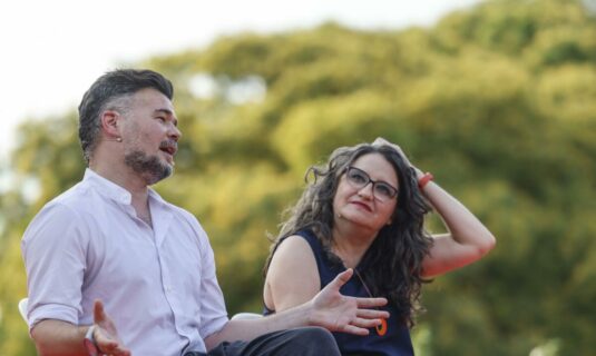rufian pide a oltra aprovechar la oportunidad historica para unir a la izquierda y llama a abandonar las diferencias