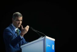 sanchez descarta el superdomingo electoral en el que coincidan las generales con municipales y autonomicas