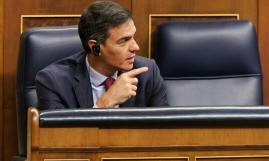 el congreso destina cerca de 920 000 euros en 2025 en los servicios de traduccion e interpretacion de lenguas cooficiales