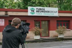 el juez levanta el secreto de una pieza vinculada al caso leire sobre el rescate a la empresa tubos reunidos