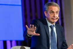 el juez pide a ee uu autorizacion para usar como prueba los mensajes que comprometerian a zapatero