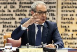 el juez investiga a zapatero por presunto delito fiscal y contrabando al no ver justificado el origen de las joyas