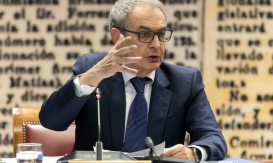 el juez investiga a zapatero por presunto delito fiscal y contrabando al no ver justificado el origen de las joyas