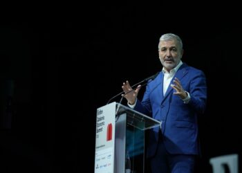 El PSC ganaría en Barcelona, ERC superaría a BComú y Vox y AC a Junts, según el barómetro municipal