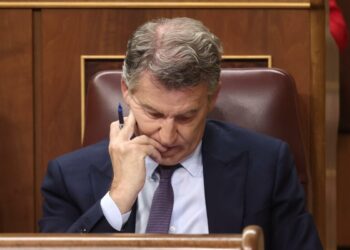 El PSOE presenta una iniciativa en el Congreso para obligar a Feijóo a declarar cómo se paga su vivienda