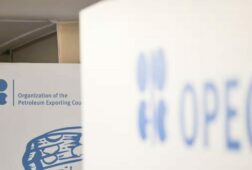la opep aumenta en otros 188 000 barriles diarios su oferta a partir de agosto