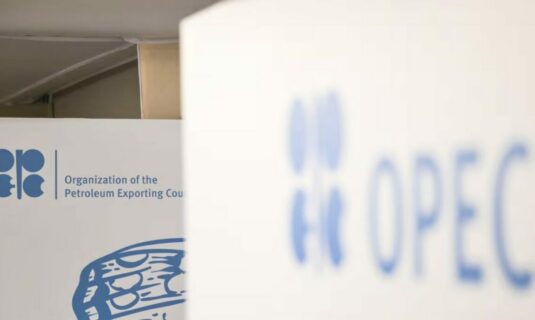 la opep aumenta en otros 188 000 barriles diarios su oferta a partir de agosto