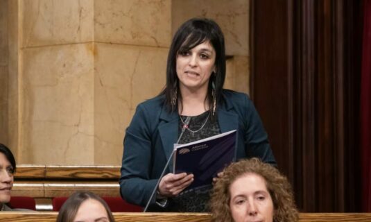el parlament expedienta a silvia orriols por su acoso sistematico a la diputada de erc najat driouech