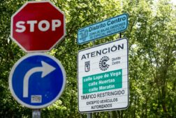 vox pide al tsjm la ejecucion forzorsa de la sentencia que anula las zbe en madrid y exige devolucion de multas