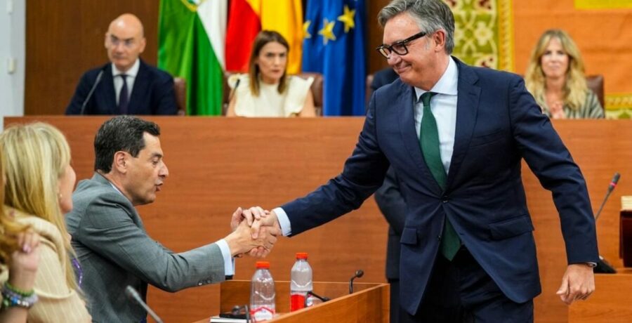 el pp y vox cierran un acuerdo de gobierno en andalucia que moreno y gavira firmaran antes de la segunda votacion