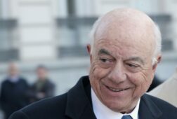 la audiencia nacional abre juicio contra el bbva su expresidente y villarejo por el caso cenyt