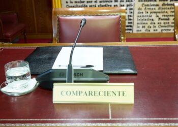 La secretaria de Zapatero se acoge a su derecho a no declarar en la ‘comisión SEPI’ del Senado