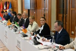 hasta ocho ccaa comenzaron el ano sin aprobar sus presupuestos el doble que el ano pasado