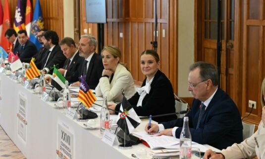 hasta ocho ccaa comenzaron el ano sin aprobar sus presupuestos el doble que el ano pasado