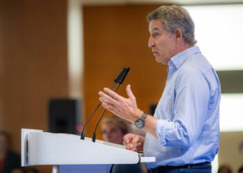 Feijóo alerta del “enorme coste reputacional” para España de que la UE y OTAN conozcan la retirada de pasaporte de Gómez