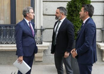 Vox “revertirá” la Amnistía si llega a gobernar y el PP afirma que el debate sobre ella no es solo jurídico