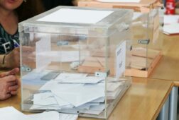 la jec exige motivar en que provincia se inscribe a los electores nacionalizados por la ley de nietos