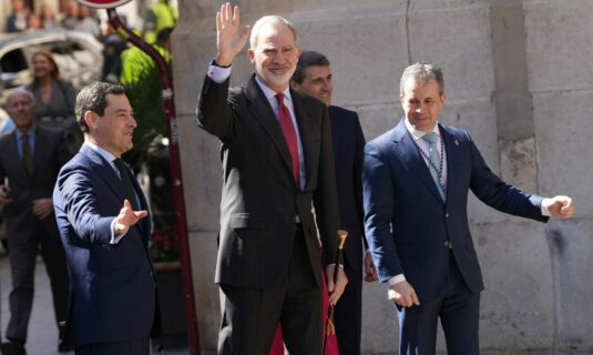 felipe vi recibe este martes en la zarzuela a juanma moreno tras su reeleccion como presidente de la junta