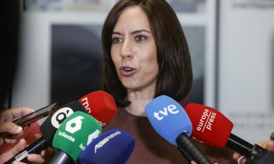 morant dice que no comparo a feijoo con hitler sino que era un paralelismo sobre las politicas racistas de pp y vox