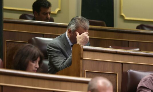 ortega smith afirma que se mantendra coherente en el grupo mixto del congreso y lamenta que vox le haya silenciado