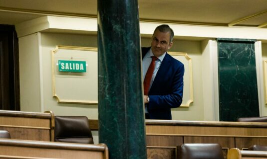 ortega smith abandona el grupo parlamentario de vox en el congreso y arremete contra el liderazgo de abascal