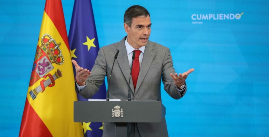 sanchez reitera su respaldo a zapatero y muestra absoluta tranquilidad con el rescate de plus ultra