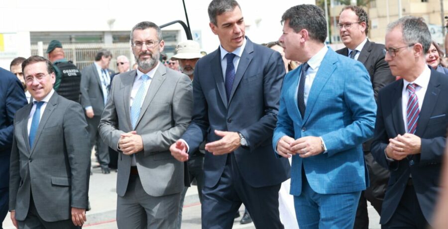 picardo nos quitamos la valla de franco deberiamos ponersela encima para que nunca se levante nadie como el
