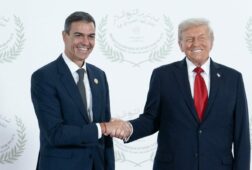 el gobierno responde a trump que la relacion comercial es con toda la ue