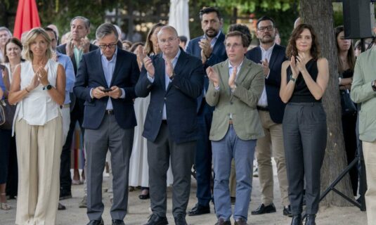 tellado dice que feijoo derogara la ley de memoria en su primer consejo de ministros y ayuso celebra esa promesa