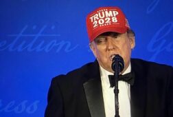 trump reivindica libertad de expresion tras intento de asesinato que obligo a aplazar la cena de corresponsales