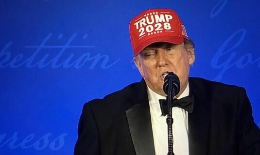 trump reivindica libertad de expresion tras intento de asesinato que obligo a aplazar la cena de corresponsales