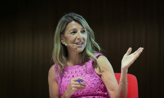 diaz justifica el techo de gasto historico a mas inversion y derechos