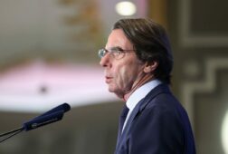 aznar visita este jueves la ciudad de ceuta en plena crisis por la entrada masiva de inmigrantes