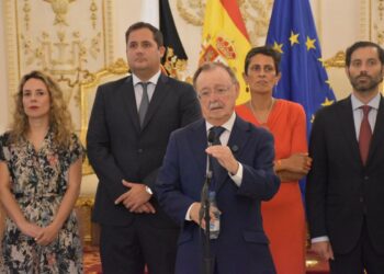 Vivas denuncia “máximo riesgo” en Ceuta y pide al Gobierno “desestimar” las solicitudes de asilo