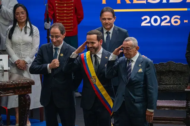 de la espriella promete recuperacion total de la seguridad y una regeneracion nacional en su investidura