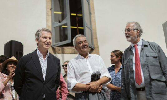 feijoo reivindica el ejemplo de calvo sotelo y el espiritu de la transicion para erigirse en alternativa a sanchez