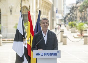 Feijóo reclama al Gobierno sensibilidad con Ceuta: “Nadie es capaz de entender la indolencia ante este caos”