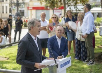 Feijóo regresa por segunda vez a Ceuta después de su primera visita tras la entrada masiva del 30 y 31 de julio
