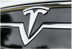 concluye la huelga en suecia contra tesla despues de tres anos de reclamaciones por un convenio laboral