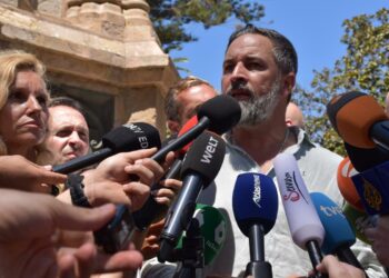 Vox pide activar el artículo 102 para investigar a Sánchez por “traición” tras la crisis migratoria de Ceuta