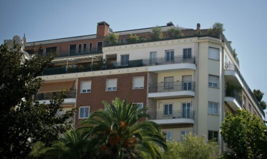 la comunidad de madrid reitera que se han dado suficientes explicaciones sobre el atico se sabe absolutamente todo